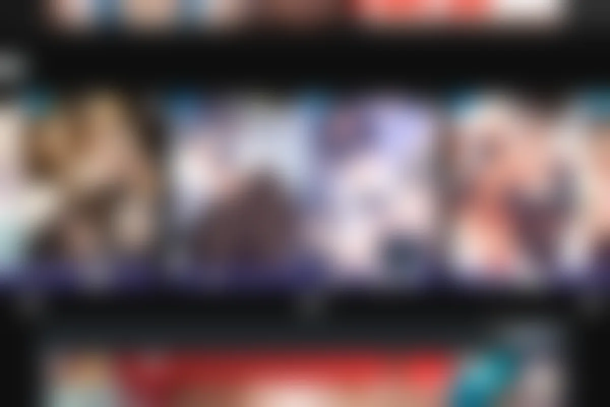 Preview of the HentaiMama homepage, intentionally obscured